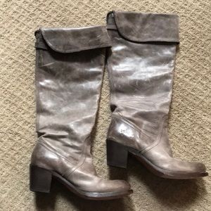 Frye Women’s Jane Tall Cuff Boot